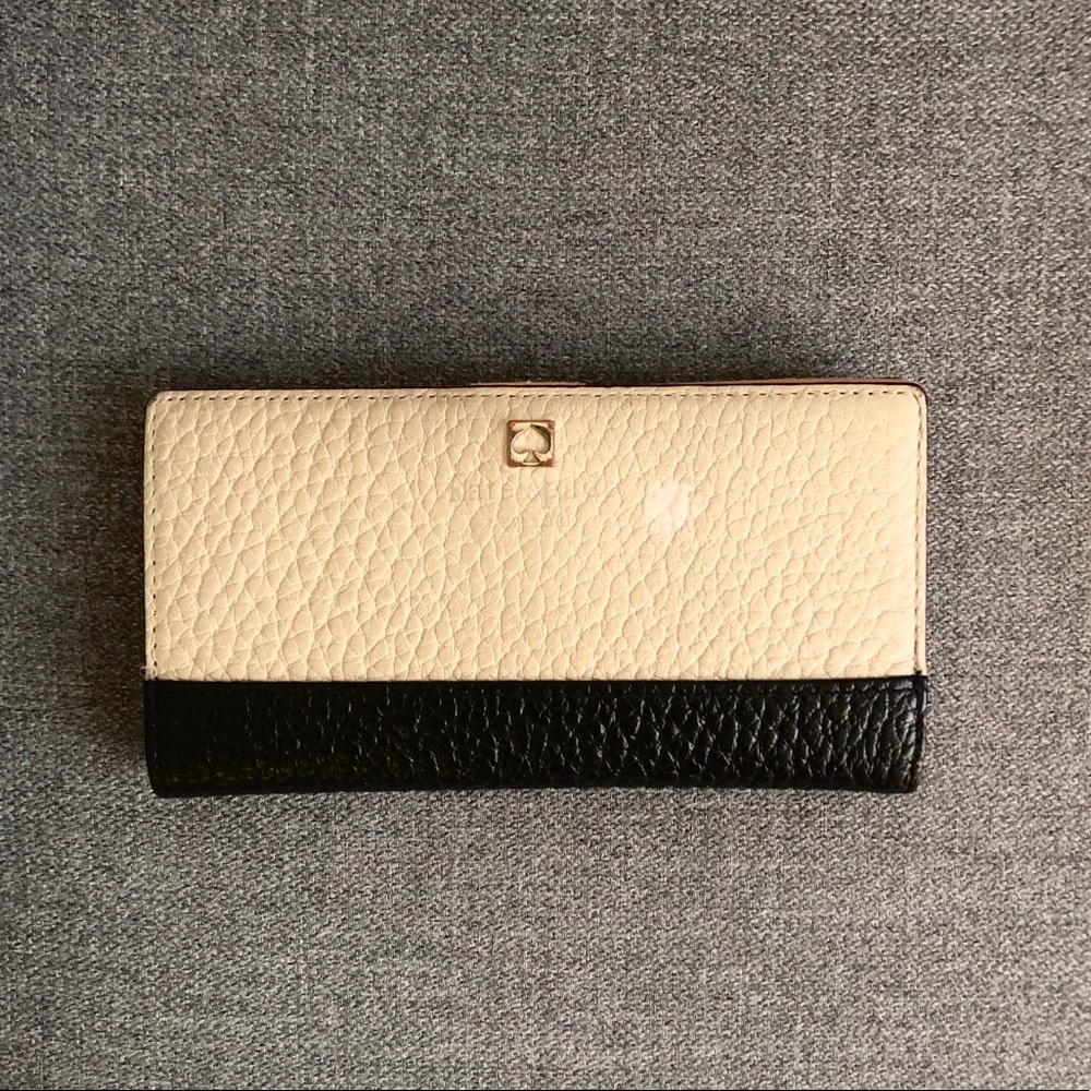 Kate Spade Bi-Fold Wallet